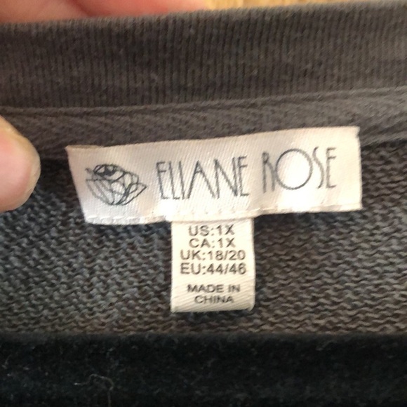 ⭐️2 FOR $20⭐️ Eliane Rose sweatshirt with tie arm accents! - Picture 5 of 5